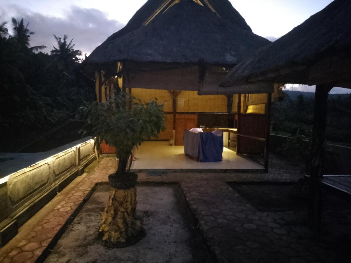 Pondok Diana Yuki Jasri Exterior foto